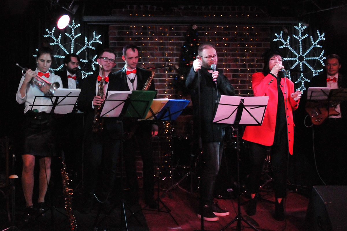 Предновогодний концерт в Rhythm & Blues Cafe